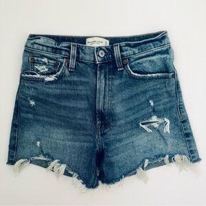 Abercrombie & Fitch High Rise 4” Shorts